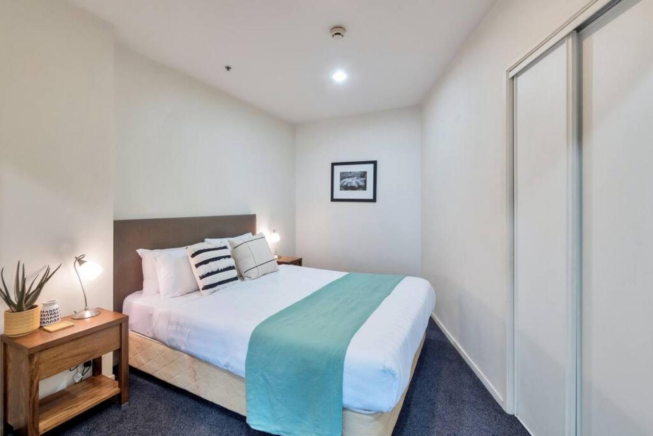 Urban Deco Apartment On Queen Street Auckland Zewnętrze zdjęcie